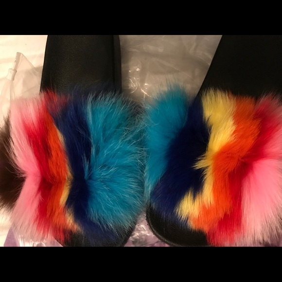 SOLD Fur slide-“over da Rainbow” - Picture 2 of 2